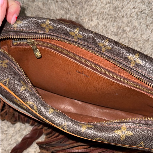 Louis Vuitton Monogram Brown Crossbody with Fringe - Picture 3 of 5